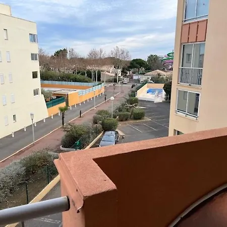 T2 - Proche Plage, Commerces Et Piscine Securisee - Fr-1-749-35 Agde